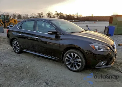 2016 Nissan Sentra S z USA, uszkodzony, nr VIN 3N1AB7APXGY306922